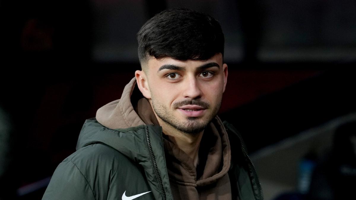 佩德里在巴塞罗那的完整旅程：从500万签约到中场核心【全纪录】